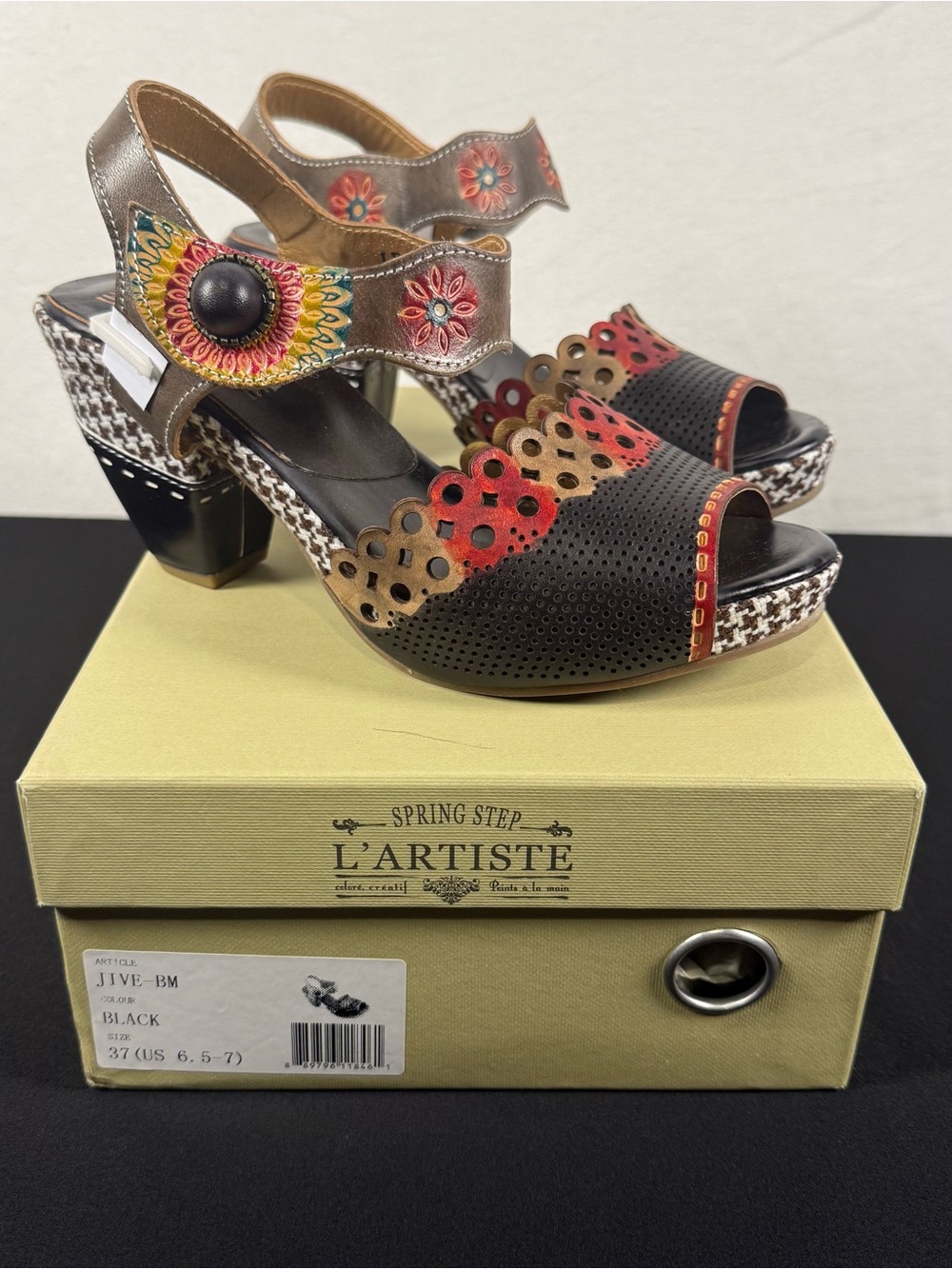Spring Step L'Artiste Women's Jive Black Multi Color Leather Sandal NIB Size 37